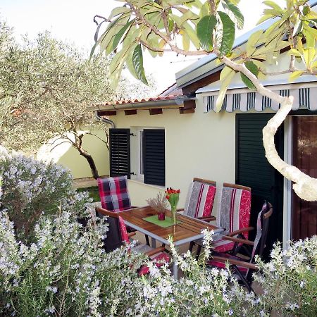 Holiday Home Camp Marko - Roz338 By Interhome Zečevo Extérieur photo