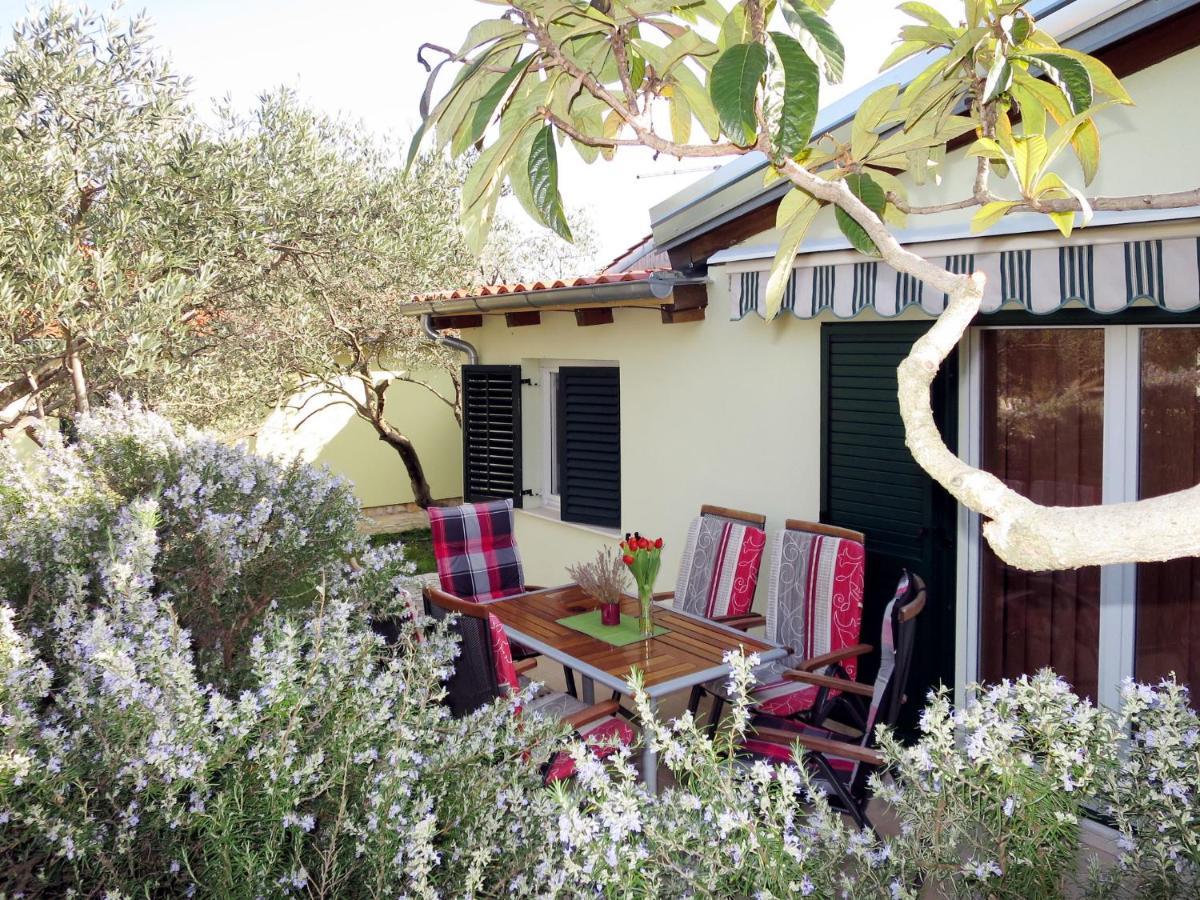Holiday Home Camp Marko - Roz338 By Interhome Zečevo Extérieur photo