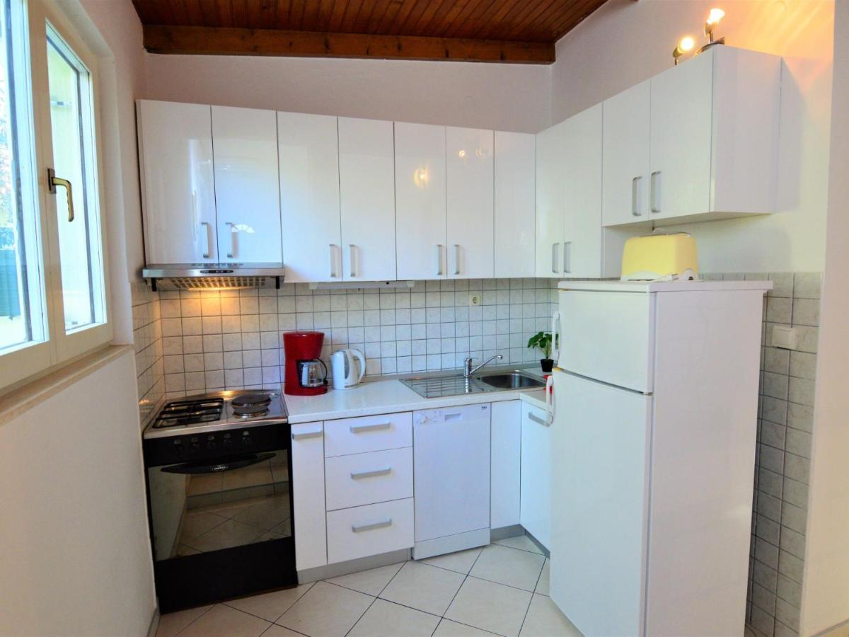 Holiday Home Camp Marko - Roz338 By Interhome Zečevo Extérieur photo